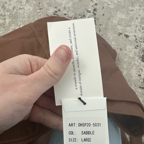 Devine Heritage Wrap Leather Mini Skirt Size Large NWT - Saddle - Picture 4 of 4